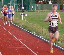 Dennis in the BMC 5000m - Eltham 14th July 2004