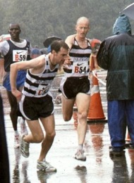 Henry hands on to Ben at the SEAA 6 stage - Aldershot 25th September 2004